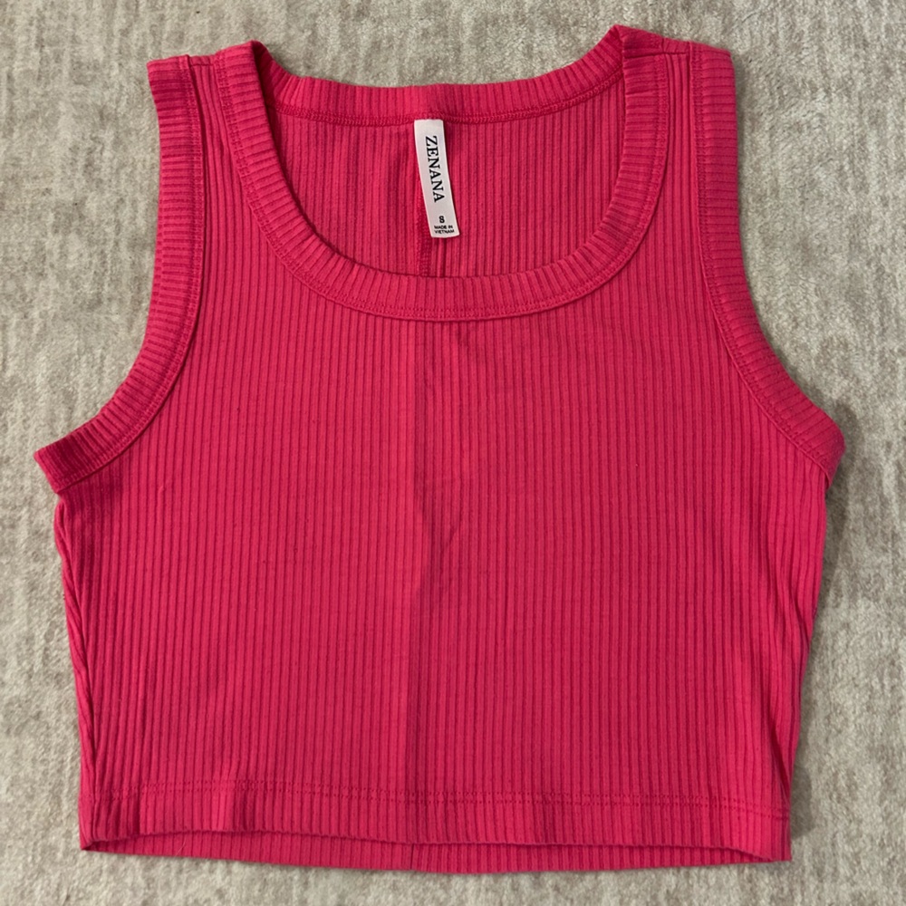 Zenana Outfitters Fuchsia Ribbed Crop Tank Top, Size Small